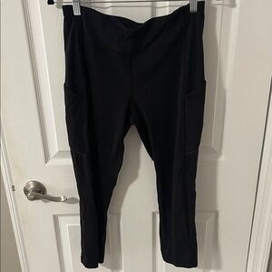 Lululemon Athletica Black Ankle Pants